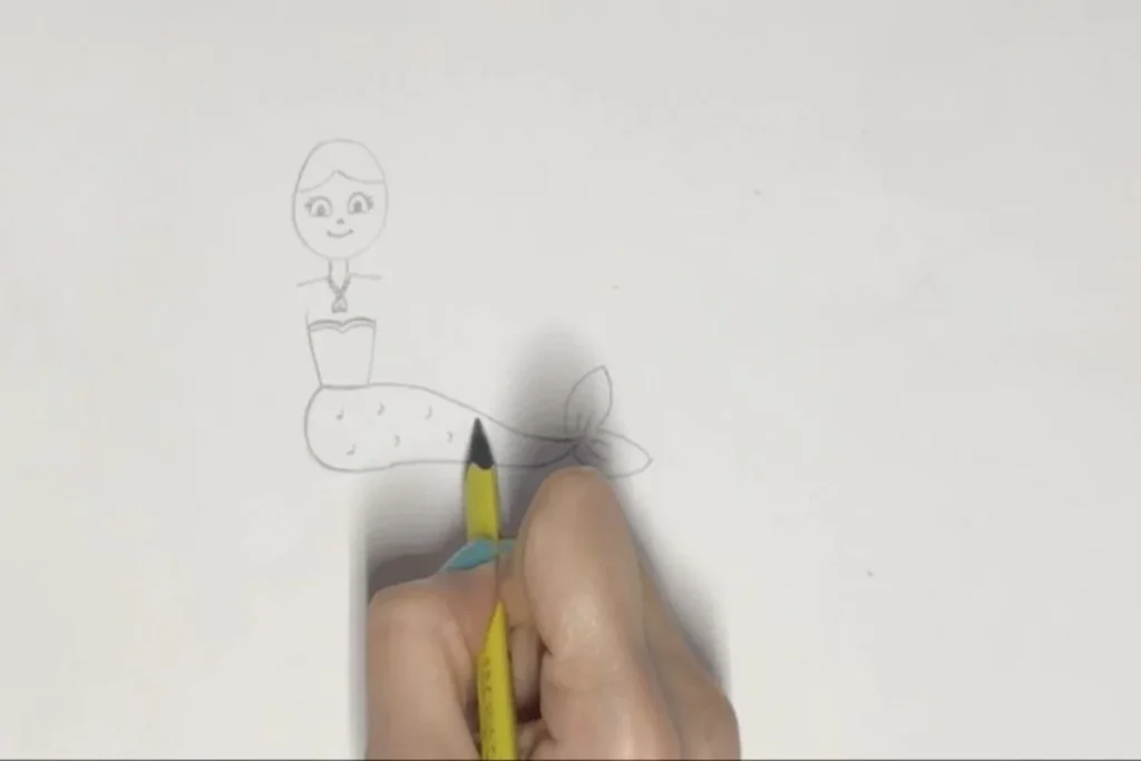 نقاشی ساده و زیبا پری دریایی