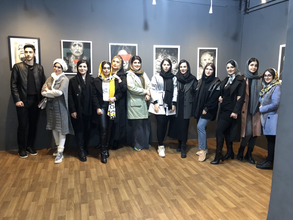 مینا حسین نژاد