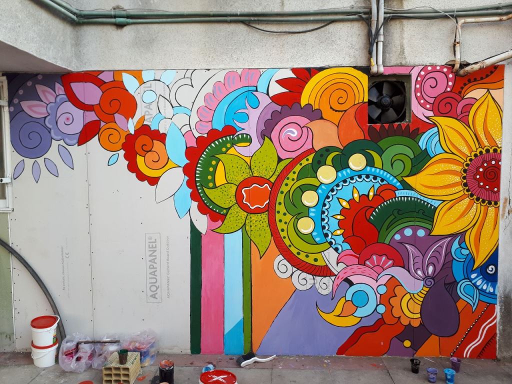 مینا حسین نژاد