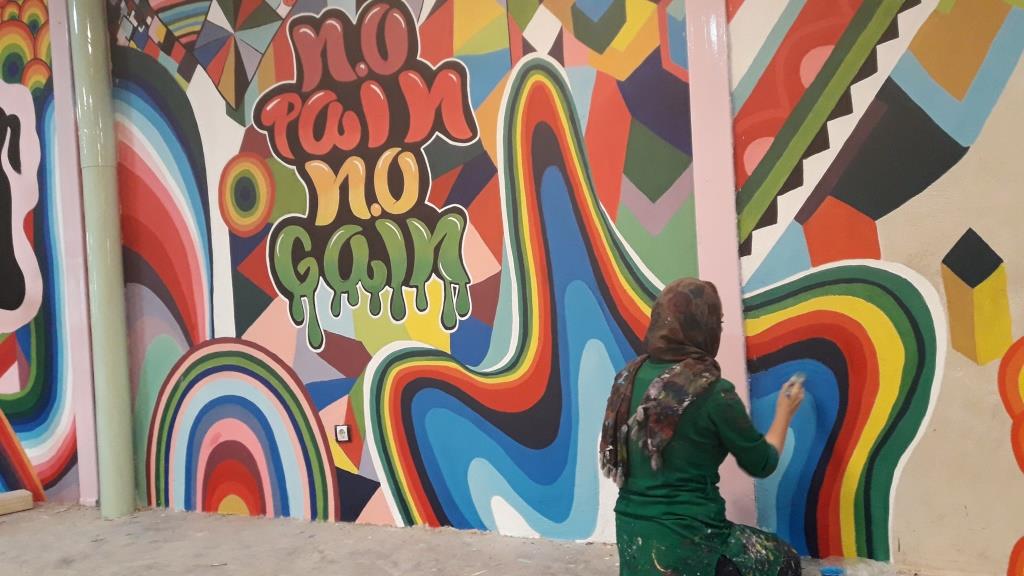 مینا حسین نژاد