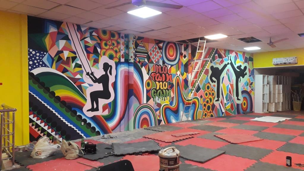 مینا حسین نژاد