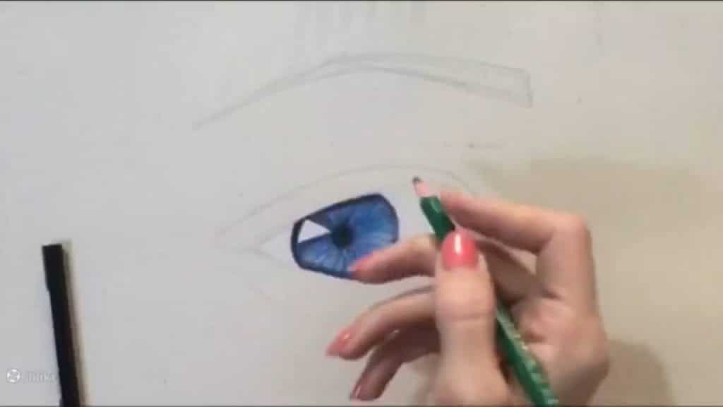 نقاشی چشم با مداد رنگی