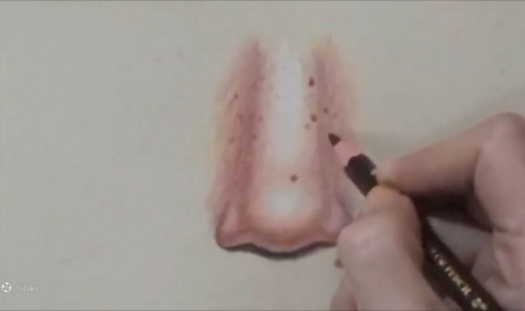 اضافه کردن خالهای طبیعی روی بینی در آموزش طراحی بینی