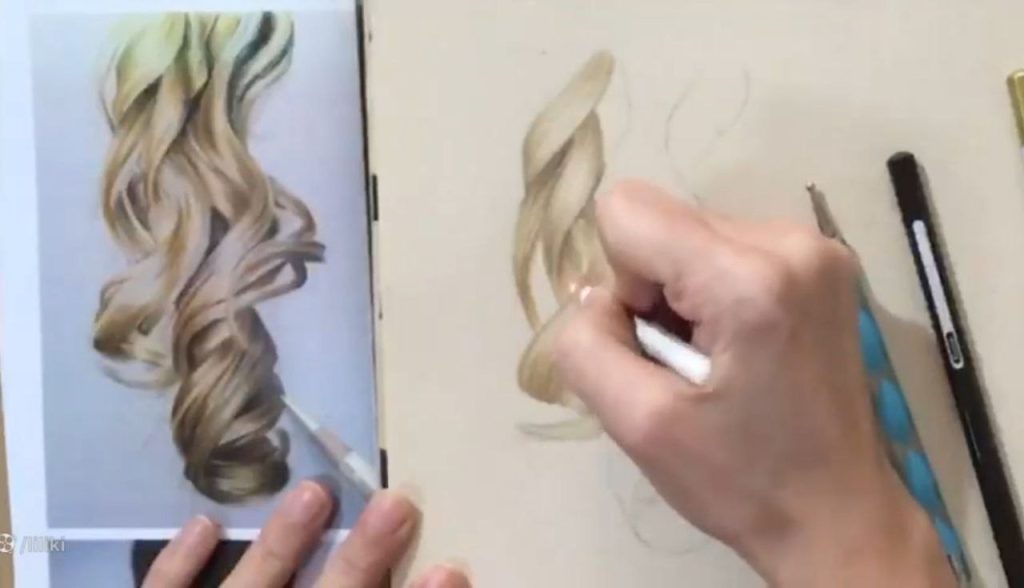 روشهای چرخاندن دستههای مو برای نقاشی مو دخترانه ساده