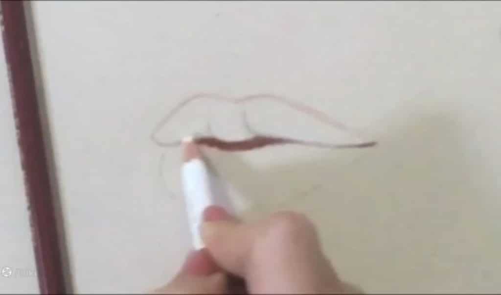 ایجاد تیرگیها و پایهگذاری فرم لب