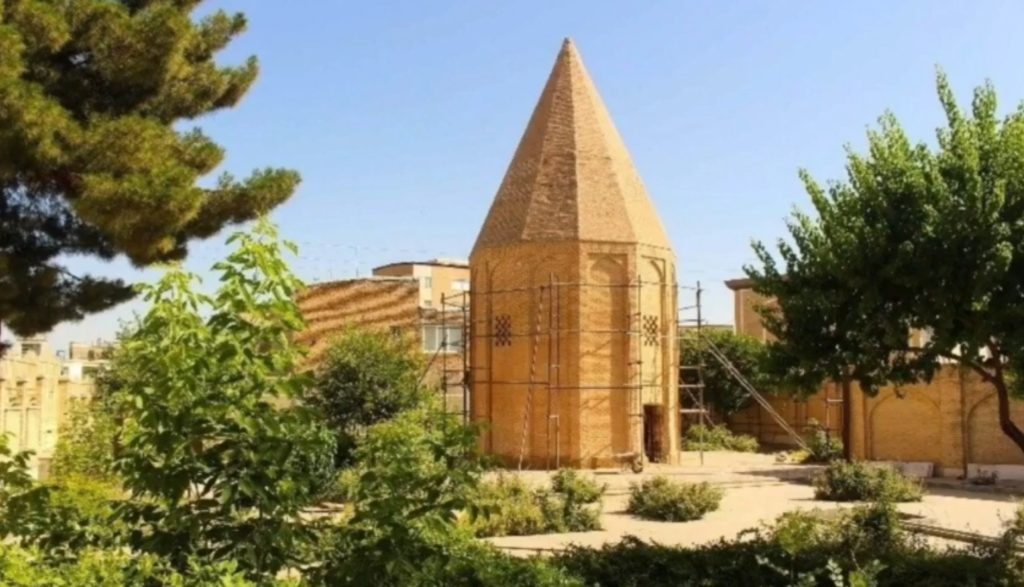 منارهها در قرن هفتم و هشتم