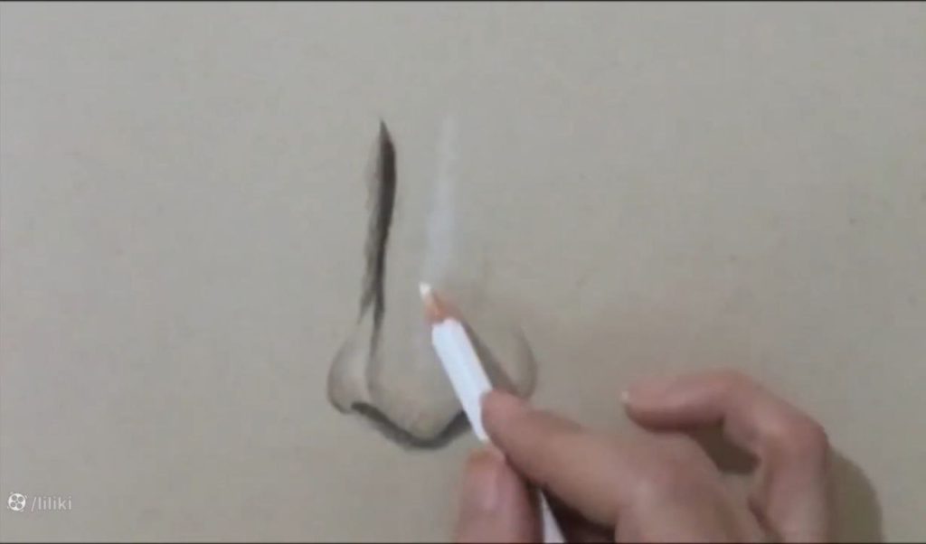 ایجاد نور شدید و بافت پراکنده