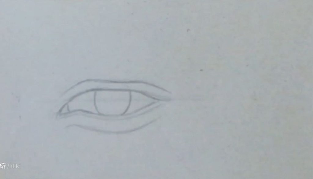 تنظیم نهایی فرم پلکها در نقاشی حرفه ای چشم