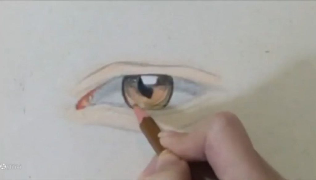 تنظیم رنگهای میانی طراحی حرفه ای چشم