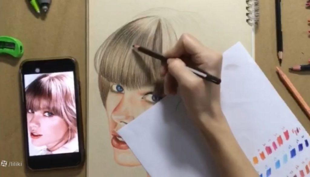 آموزش نقاشی تیلور سوئیفت و حفظ نور طبیعی مو