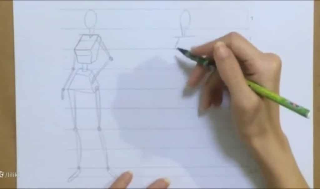 آموزش طراحی فیگور با پاهای ضربدری