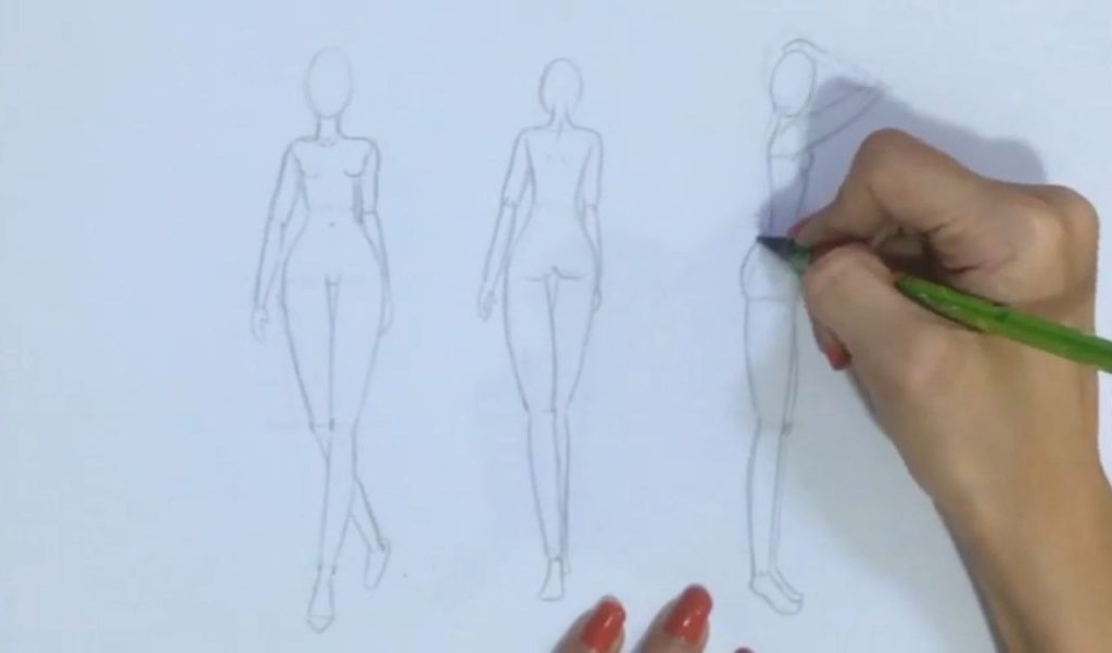 تکمیل پاها در زاویه نیمرخ