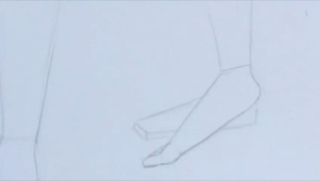 ترسیم پاهای پشتی و جزئیات انگشتها در آموزش طراحی فیگور پا