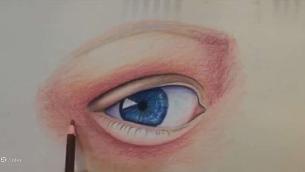 نقاشی چشم مداد رنگی