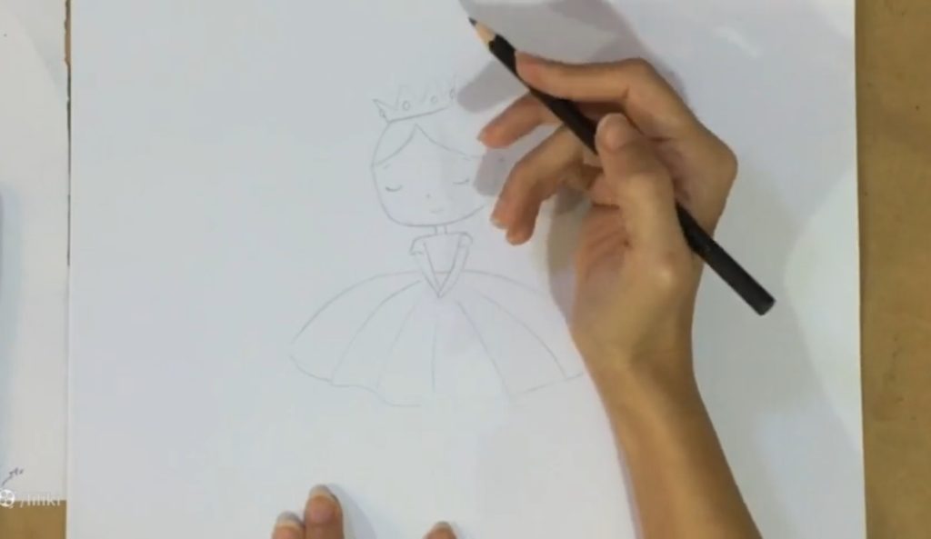 ترسیم تاج در نقاشی دخترانه