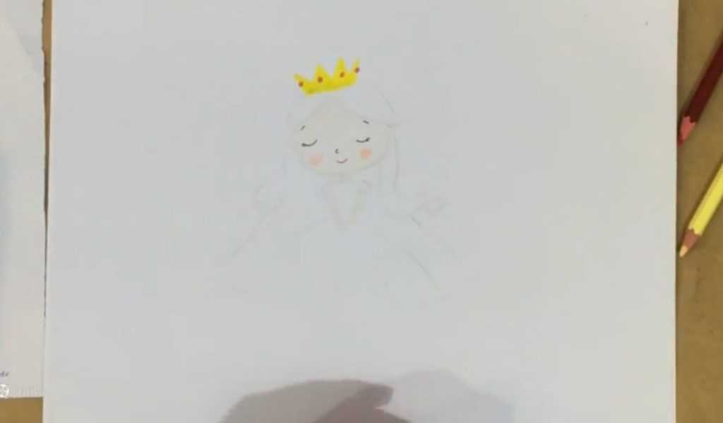 رنگ آمیزی تاج نقاشی دخترانه فانتزی با استفاده از ماژیک