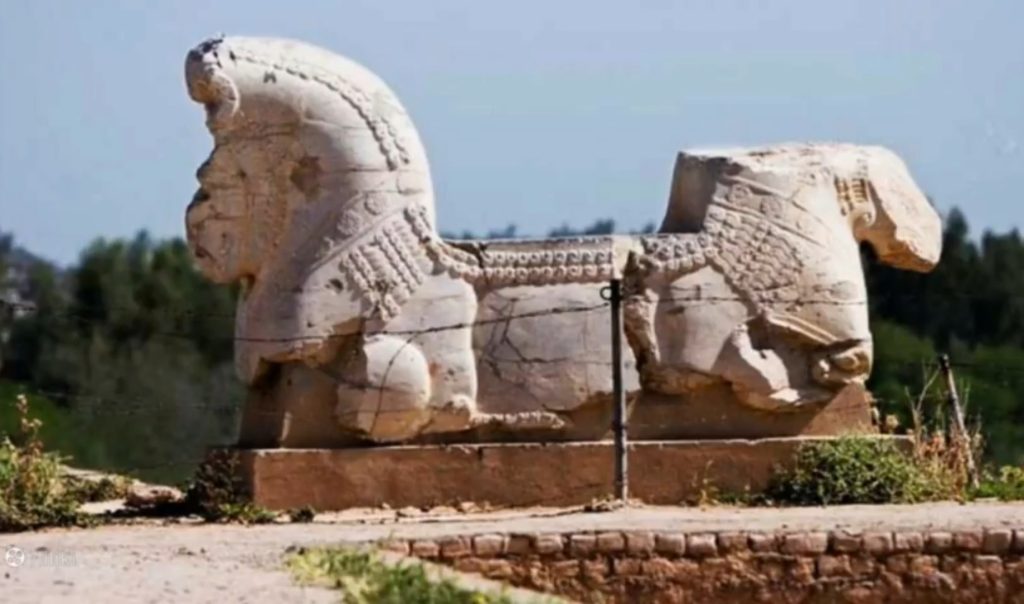 آثار باستانی تاریخ هنر هخامنشیان