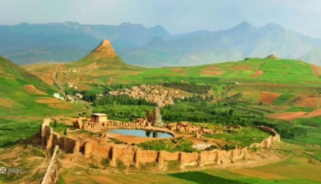 آتشکده آذرگشنسب