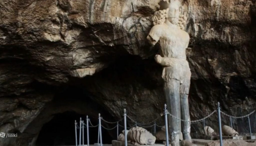 مجسمه شاپور اول