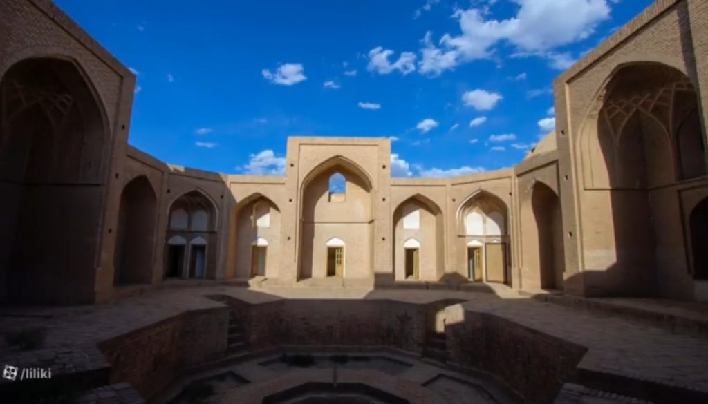 ساخت مدارس در دوره ظهور اسلام