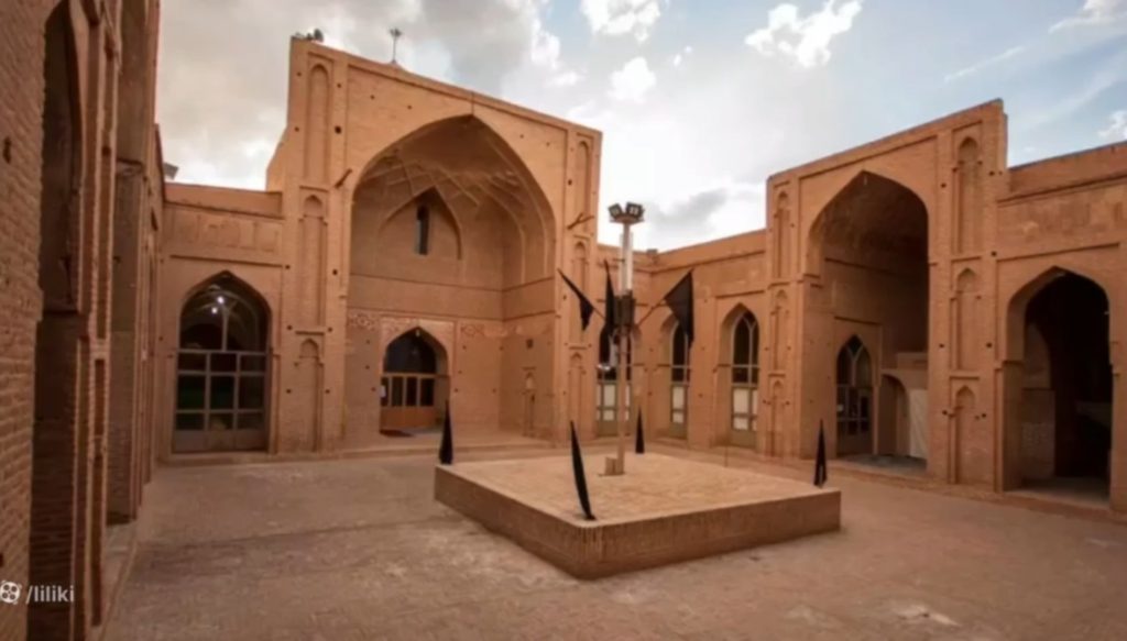 عصر طلایی هنر با تنوع حکومتها از آلبویه تا عصر سلجوقی