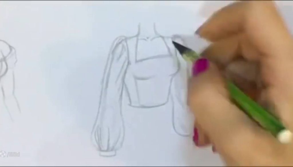 اجرای آستین پفی روی مانکن